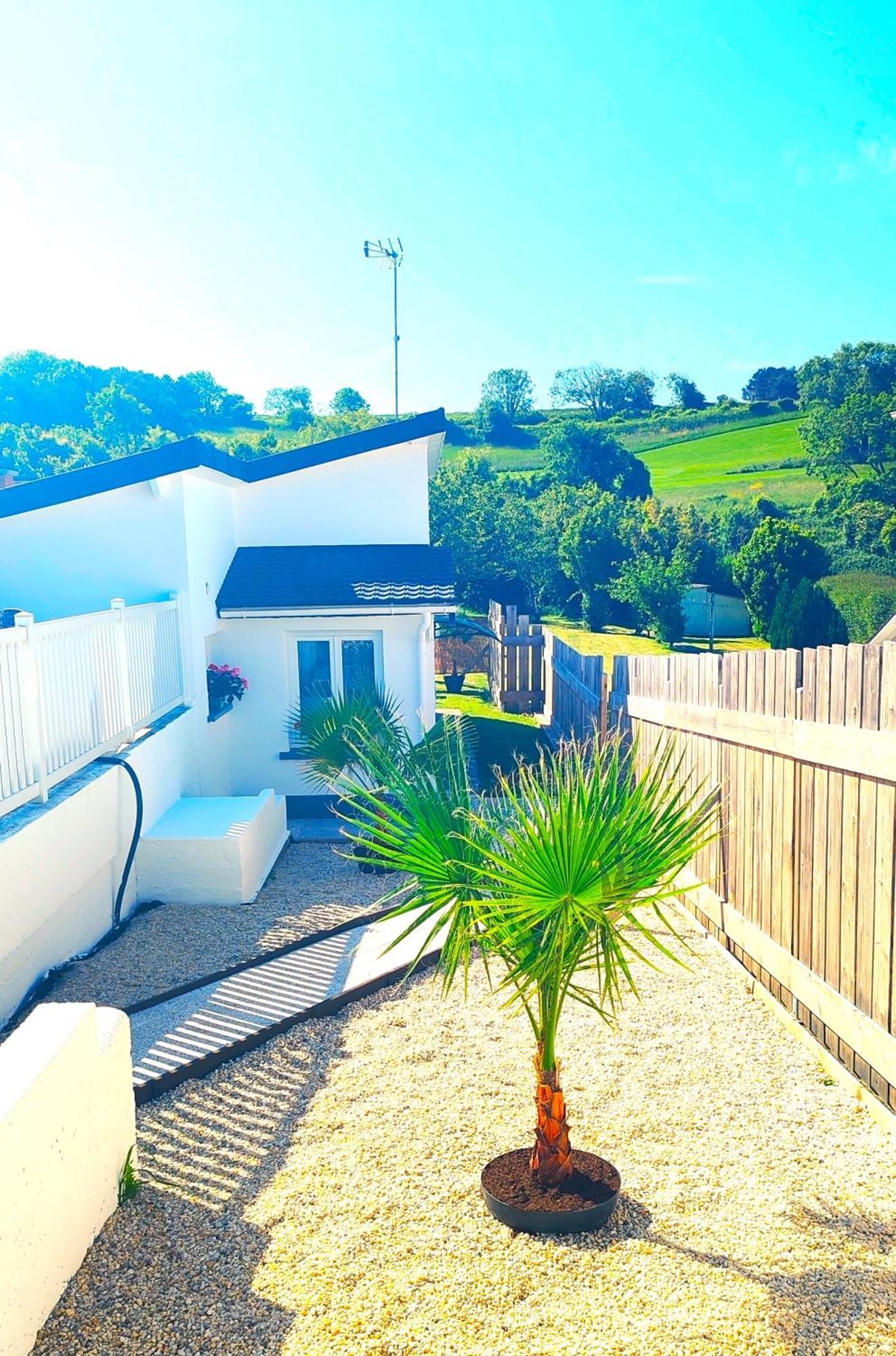 Holiday home Maison Des Palmiers - Bord De Et Campagne